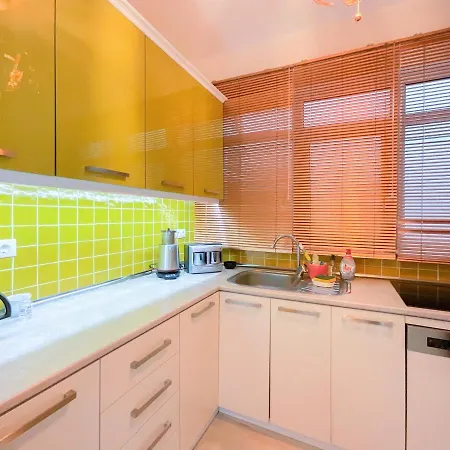 Tiyoho - Stylish And Spacious Flat With 2br Panoramic Bosphorus View *